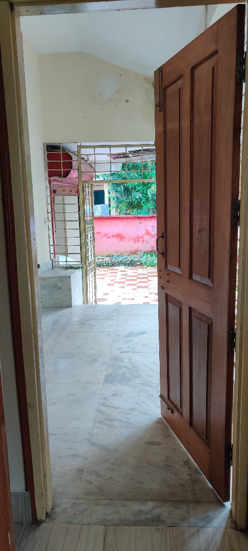 Unfurnished 4bhk in Divine Lane, Bagharbari, Guwahati, Assam, India for Rent